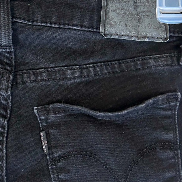 Levi’s 711 Skinny Black Jeans Size 26 Women’s - Picture 4 of 6